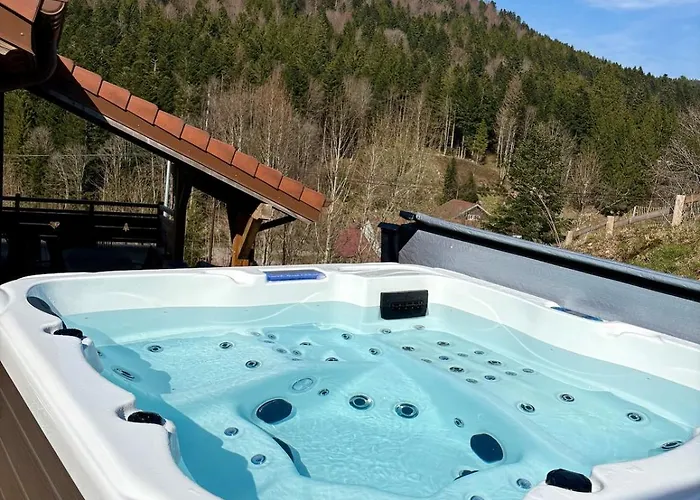 Chalet Neuf Et Cosy, Spa, Salle De Jeux, 12p